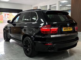 BMW X5 xDrive30d M Sport - Pan Roof thumbnail 2